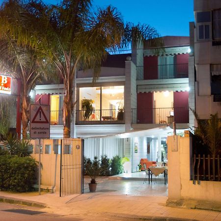 Casa Del Vento Acomodação com café da manhã Roccalumera Exterior foto