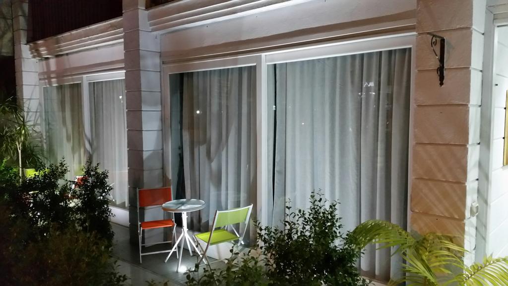 Casa Del Vento Acomodação com café da manhã Roccalumera Exterior foto