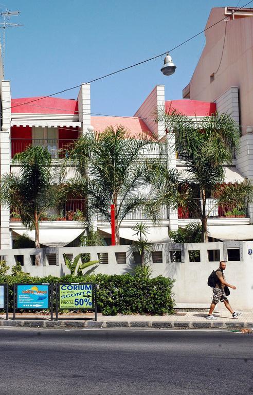 Casa Del Vento Acomodação com café da manhã Roccalumera Exterior foto