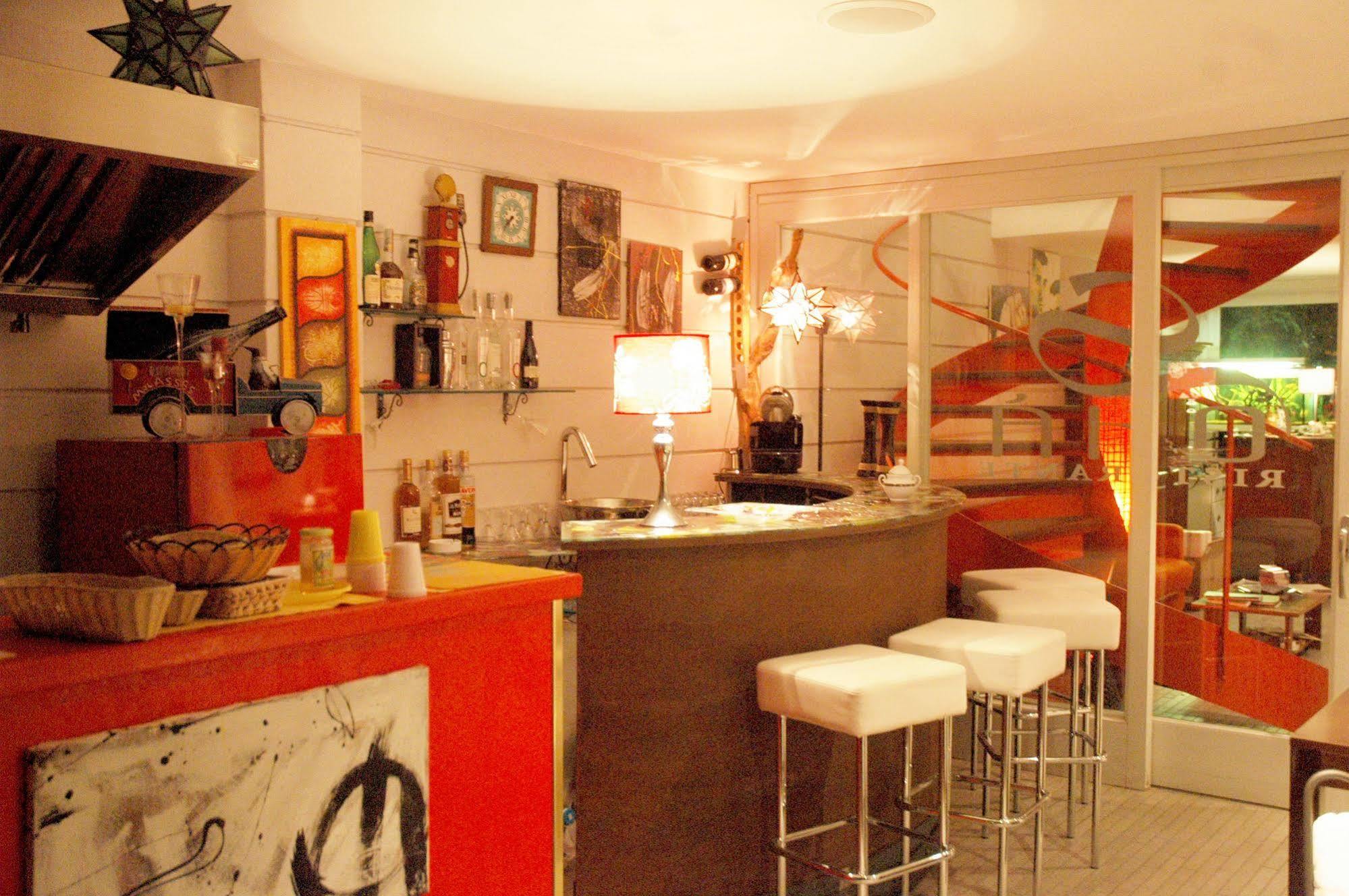 Casa Del Vento Acomodação com café da manhã Roccalumera Exterior foto